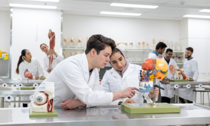 Cẩm Nang Tham Gia Nghiên Cứu Và Dự Án Học Thuật Cho Sinh Viên Đại Học Úc